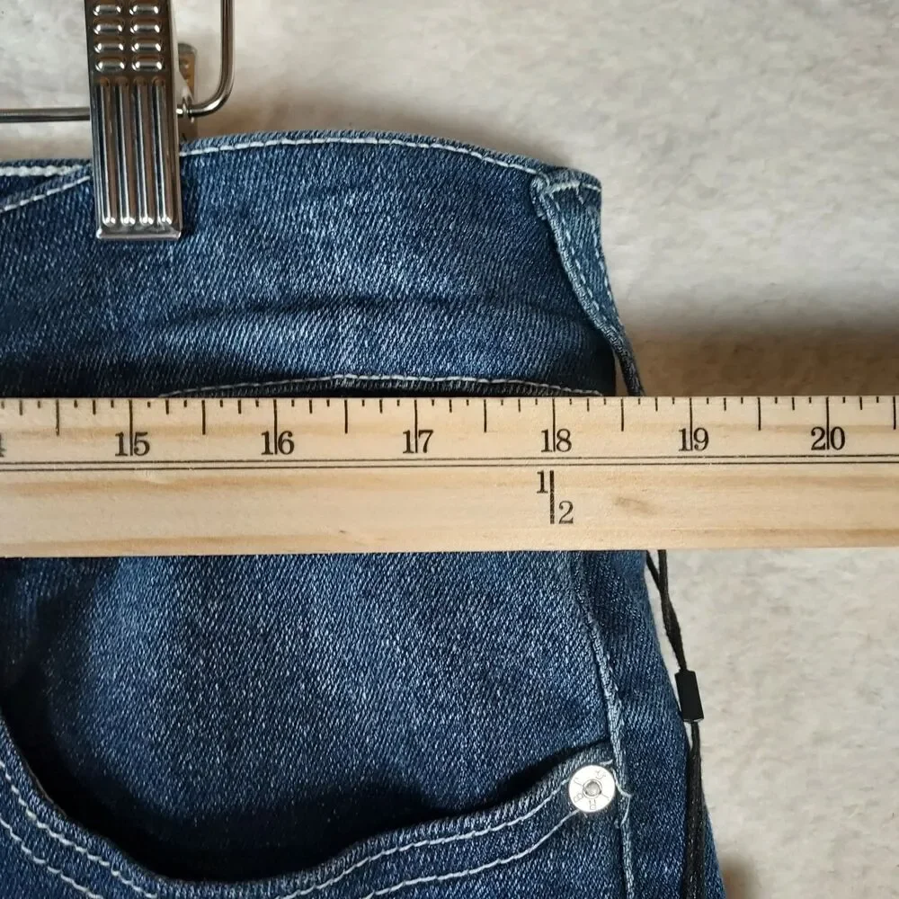 True Religion Ricky Relaxed Straight Jeans Medium Flake Blue Denim 34x34 NWT